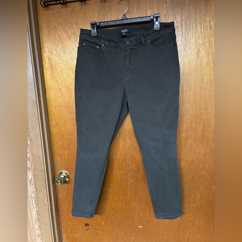 Ladies “CHAPS” Dark green high rise skinny Jeans